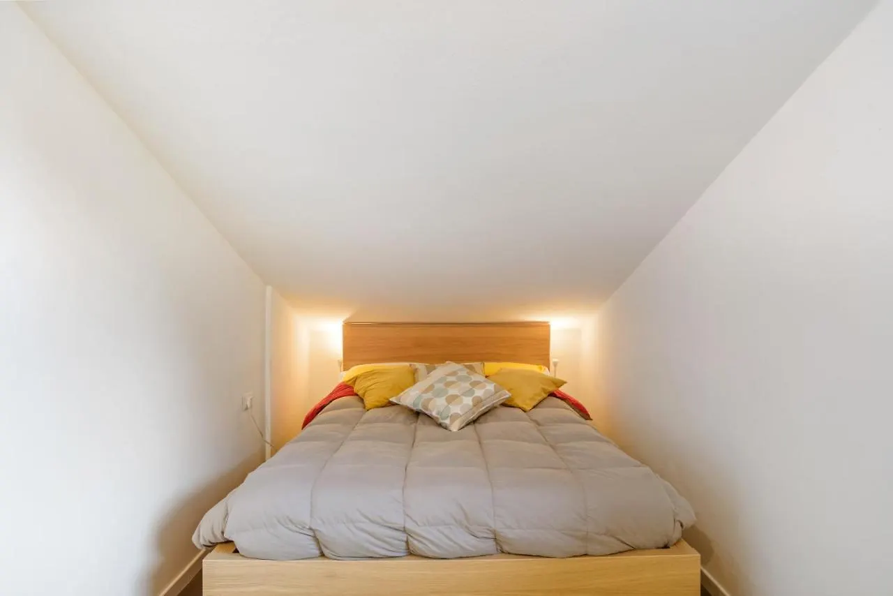 Como City Center Apartments! Italy