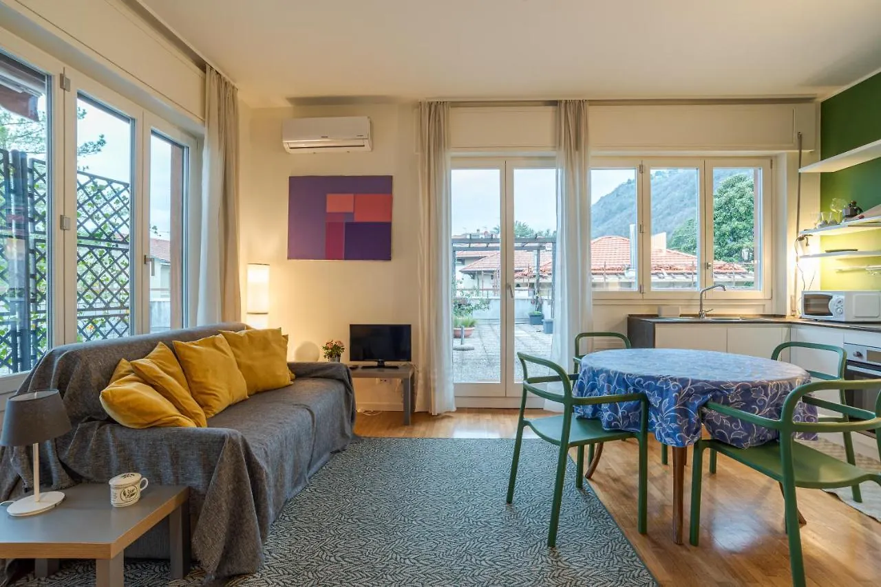 Como City Center Apartments! Apartment